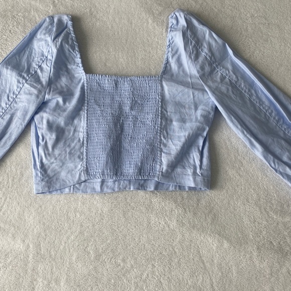 Aritzia Hadwyn Blouse - Picture 3 of 4